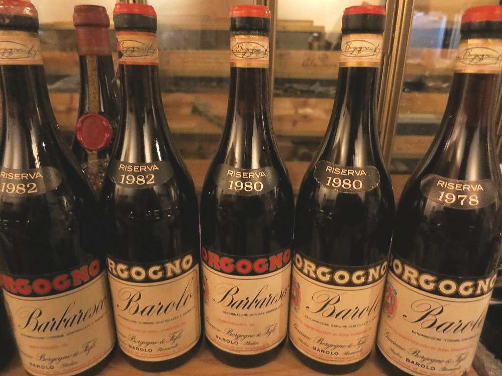 クール便] ボルゴーニョ バローロ リゼルヴァ 1978 赤ワイン ネッビオーロ イタリア 750ml オールドヴィンテージ 蔵出し 赤ワイン